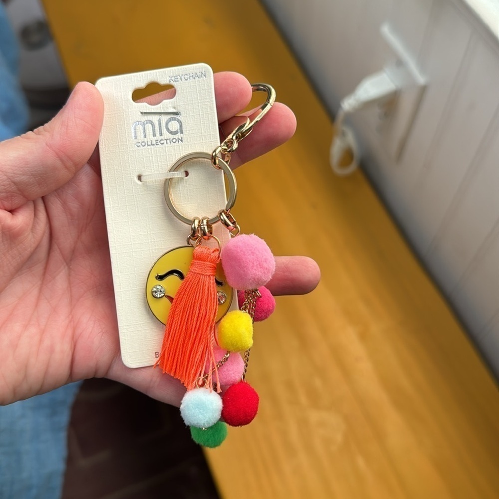 Mia Collection Rainbow Pom Pom Smiley Face Gold Tassel Keychain - Picture 3 of 3
